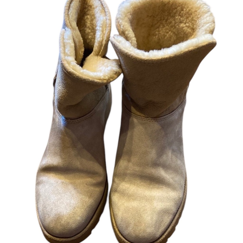VGUC Ugg Women’s Size 7 Fur Lined Boots